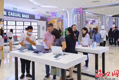 &ldquo;雙十一&rdquo;海口免稅店銷售火爆 顧客大排&ldquo;長(zhǎng)龍&rdquo;[組圖]